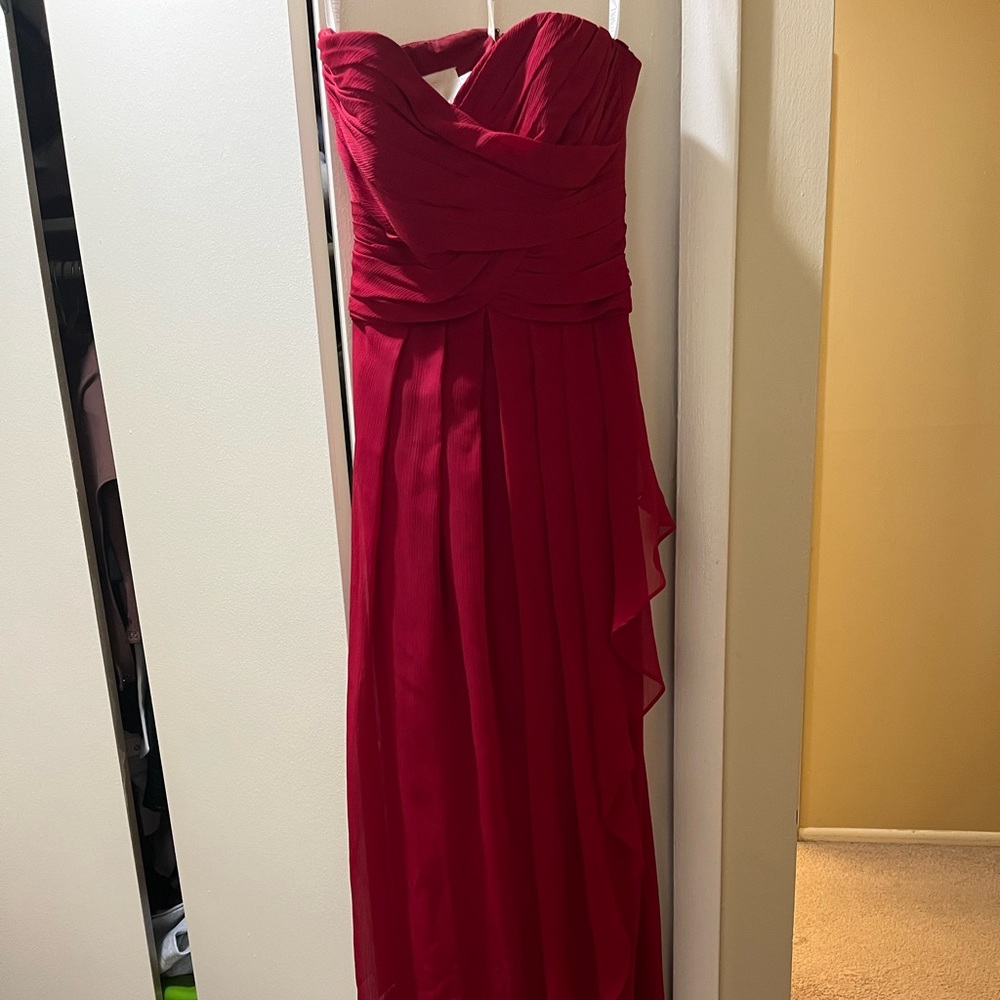 Maroon sweetheart neckline bridesmaid gown/dress